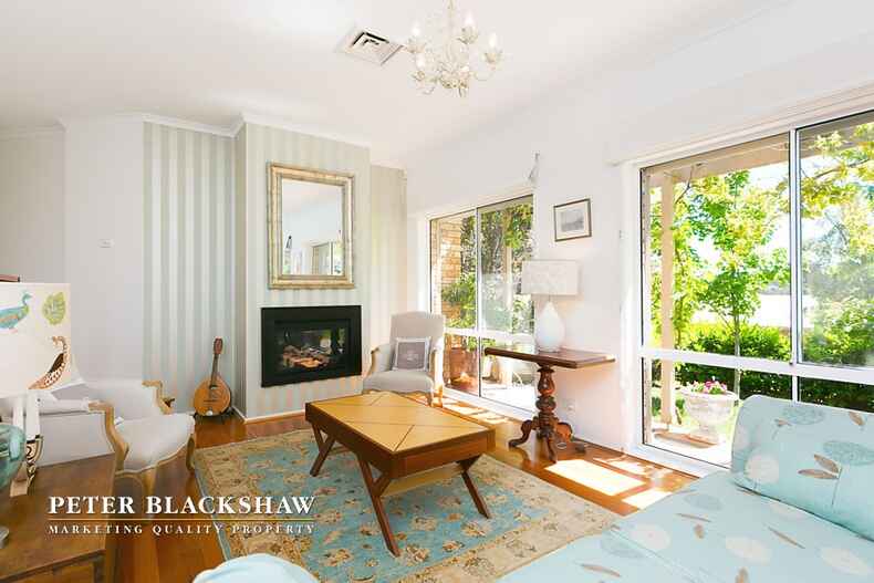 1 Coburn Place Isaacs 1 Coburn Place Isaacs