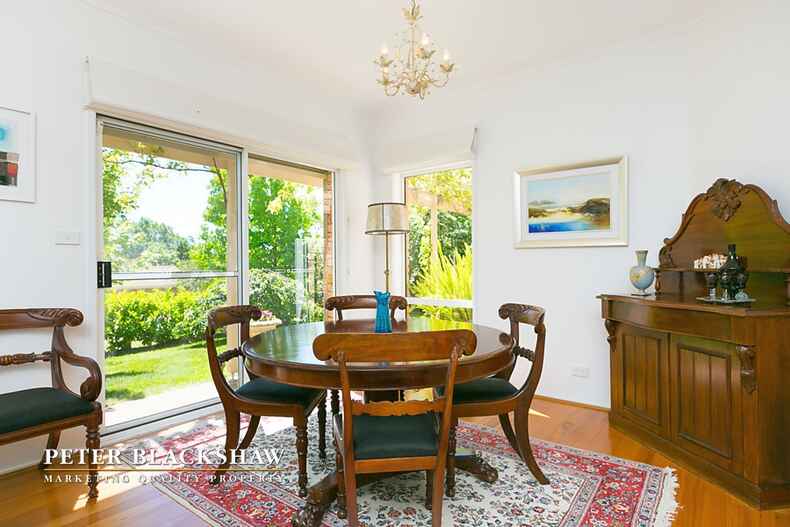 1 Coburn Place Isaacs 1 Coburn Place Isaacs