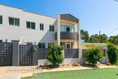 6/3 Ross Road Queanbeyan