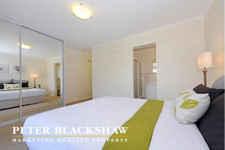 24 Severne Crescent Kambah 24 Severne Crescent Kambah