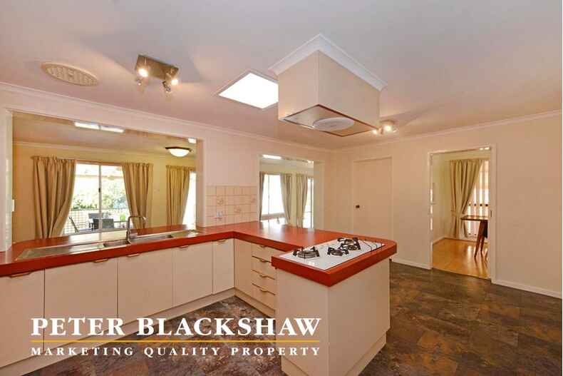 24 Severne Crescent Kambah 24 Severne Crescent Kambah