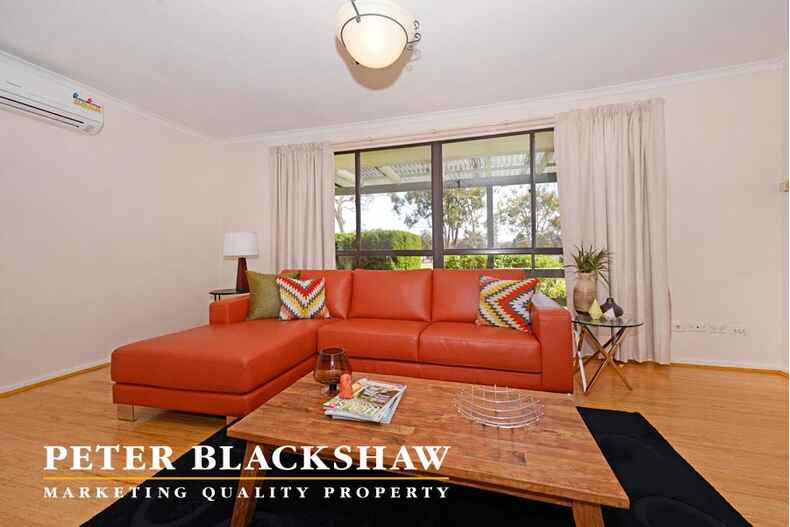24 Severne Crescent Kambah 24 Severne Crescent Kambah