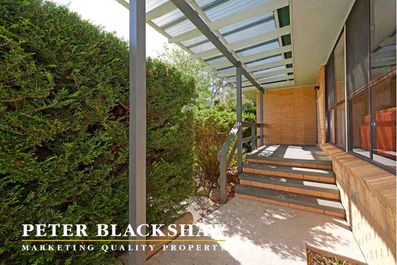 24 Severne Crescent Kambah 24 Severne Crescent Kambah