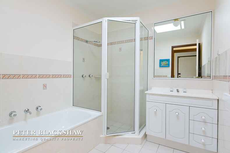 9 Wangara Crescent Queanbeyan 9 Wangara Crescent Queanbeyan