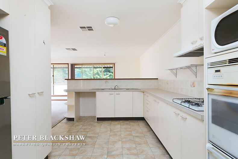 9 Wangara Crescent Queanbeyan 9 Wangara Crescent Queanbeyan