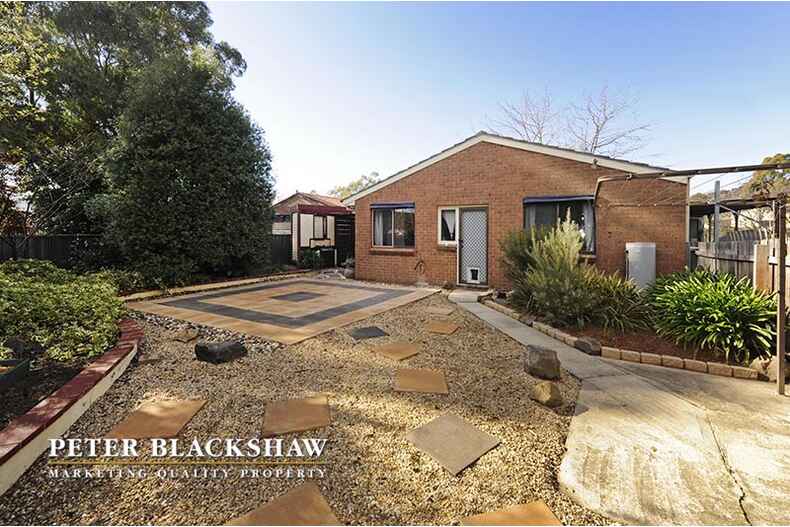 11 Burhop Close Theodore 11 Burhop Close Theodore