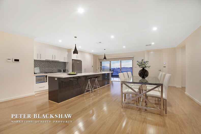 Lot 1/10 Thunder Circuit Harrison Lot 1/10 Thunder Circuit Harrison