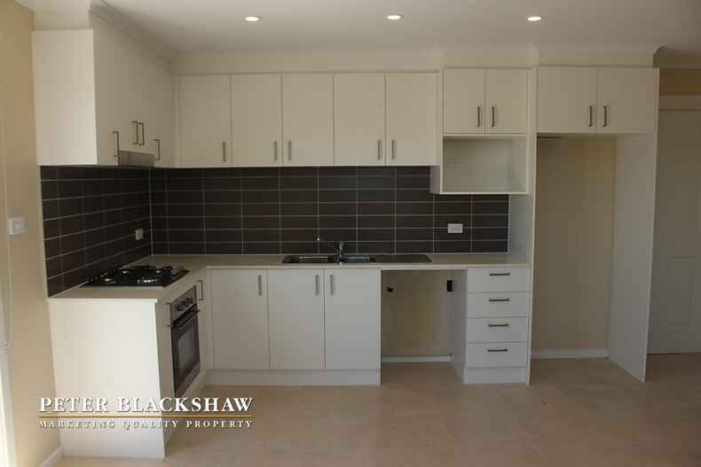 1 /102 Uriarra Road Queanbeyan 1 /102 Uriarra Road Queanbeyan