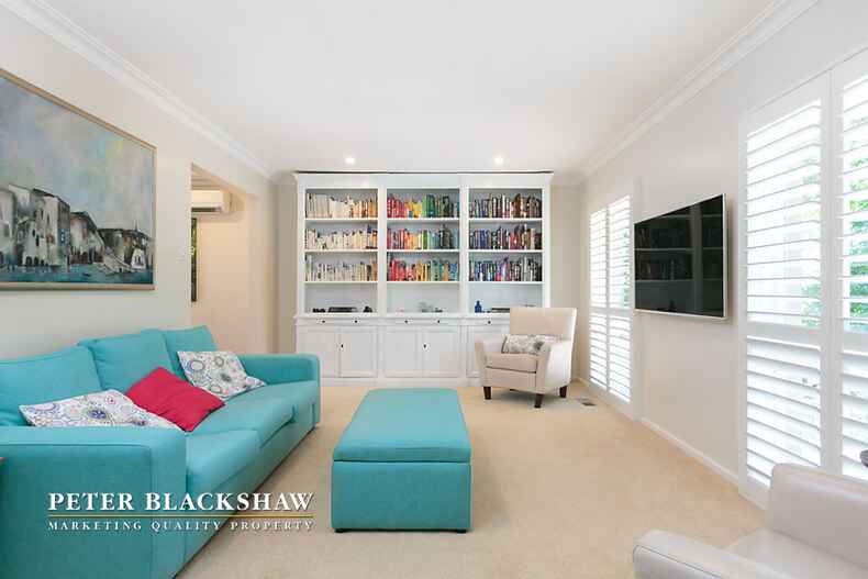 10  Percival Street Holder 10  Percival Street Holder