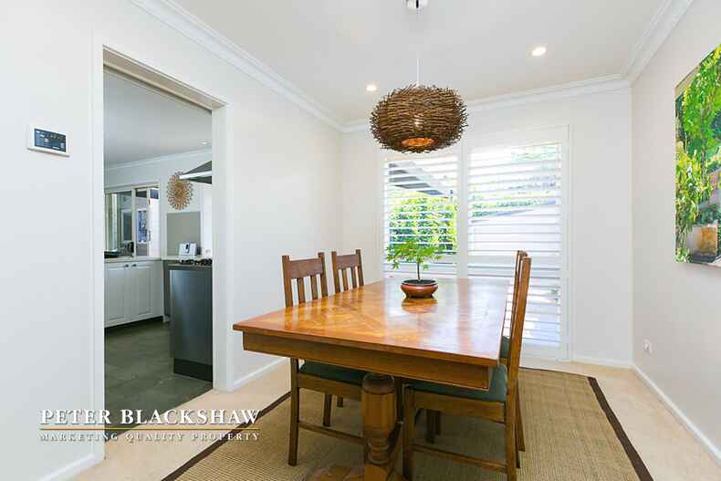 10  Percival Street Holder 10  Percival Street Holder