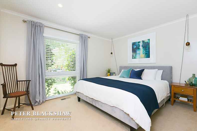 10  Percival Street Holder 10  Percival Street Holder