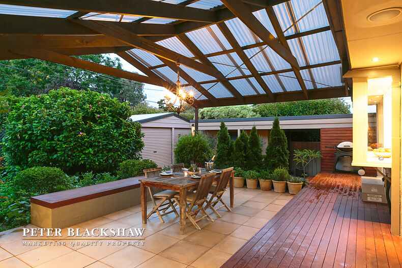 10  Percival Street Holder 10  Percival Street Holder