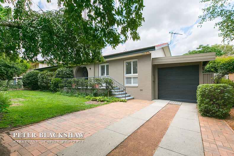 10  Percival Street Holder 10  Percival Street Holder