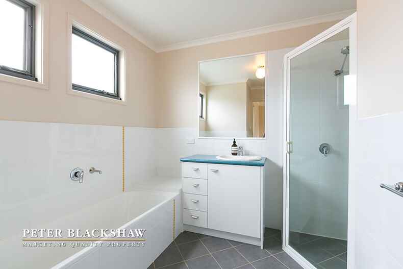 10/15 Ironbark Circuit Jerrabomberra 10/15 Ironbark Circuit Jerrabomberra