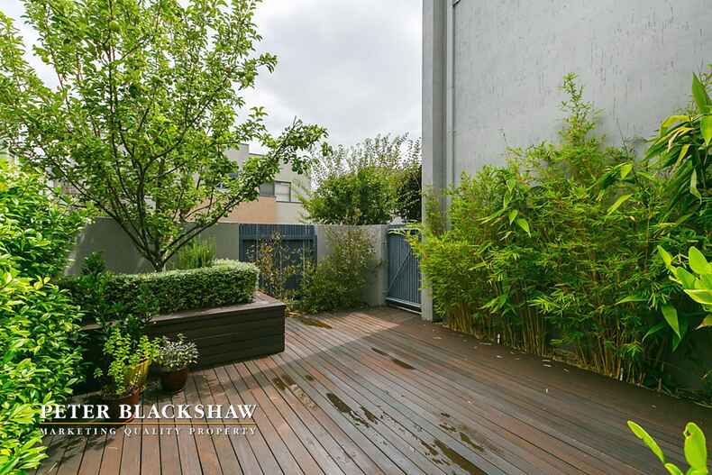 10/15 Ironbark Circuit Jerrabomberra 10/15 Ironbark Circuit Jerrabomberra