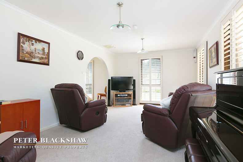 2 Glass Place Kambah 2 Glass Place Kambah