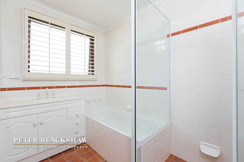 2 Glass Place Kambah 2 Glass Place Kambah