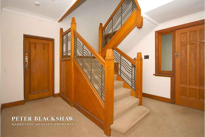 Barton Court 2/11 Bourke Street Barton Barton Court 2/11 Bourke Street Barton