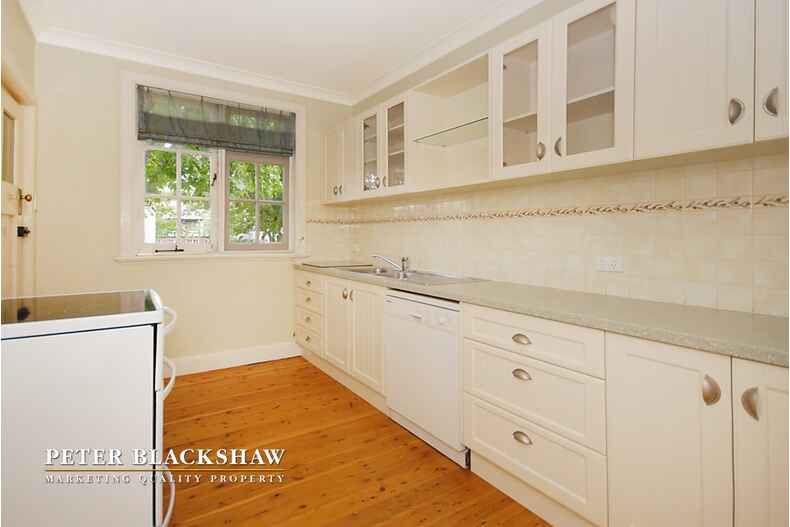 Barton Court 2/11 Bourke Street Barton Barton Court 2/11 Bourke Street Barton