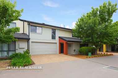 13/9 Coral Drive Jerrabomberra