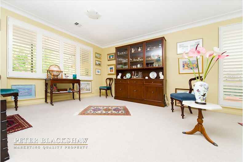 108 Carnegie Crescent Griffith 108 Carnegie Crescent Griffith