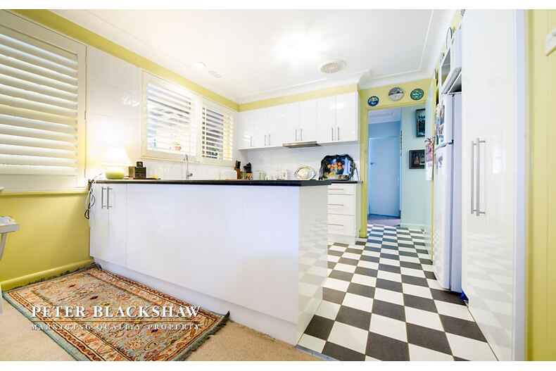 108 Carnegie Crescent Griffith 108 Carnegie Crescent Griffith