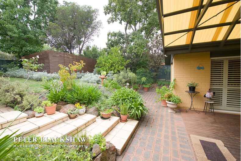 108 Carnegie Crescent Griffith 108 Carnegie Crescent Griffith