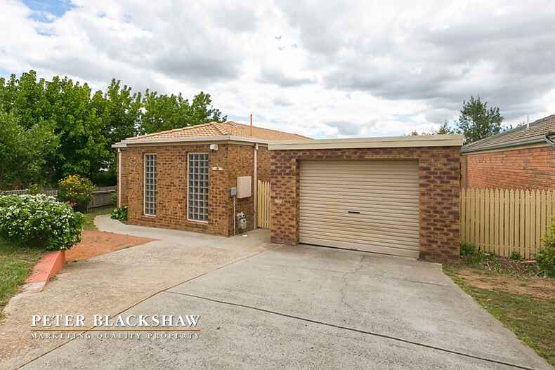 38 Magenta Square Amaroo 38 Magenta Square Amaroo