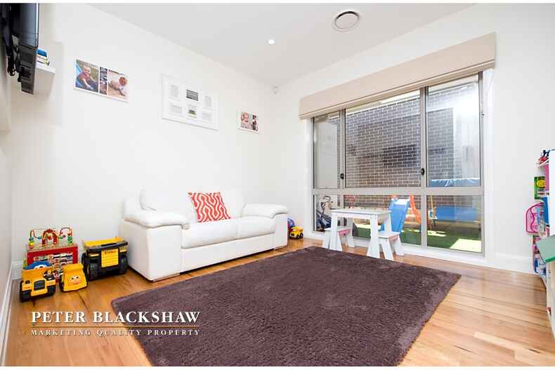 24 Langtree Crescent Crace 24 Langtree Crescent Crace