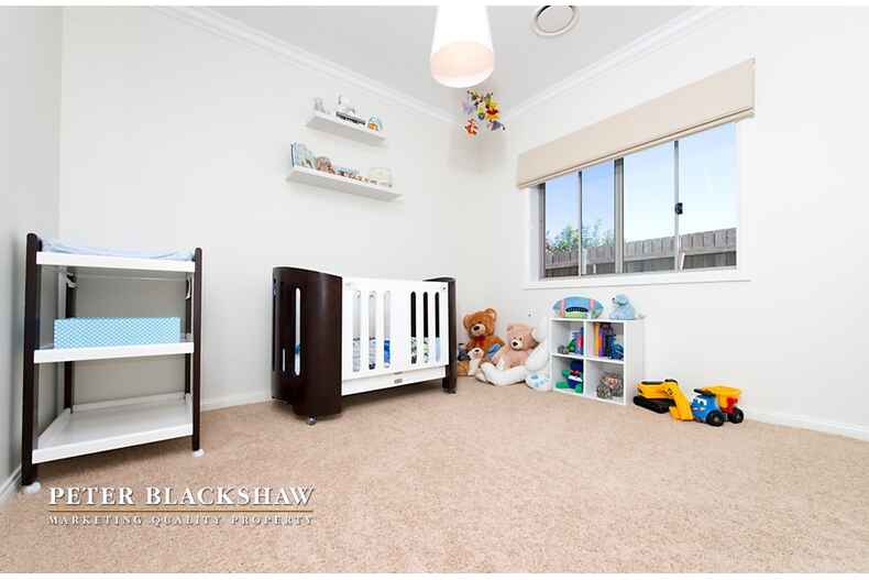 24 Langtree Crescent Crace 24 Langtree Crescent Crace