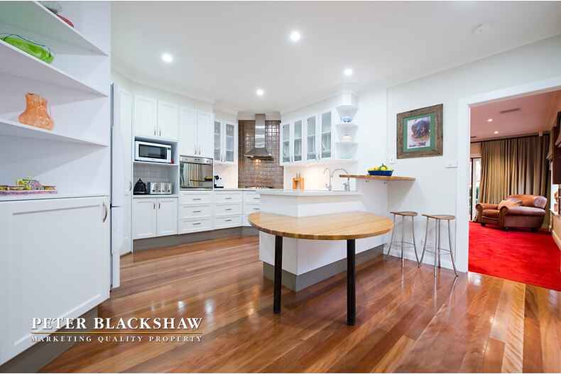 35 Euree Street Reid 35 Euree Street Reid