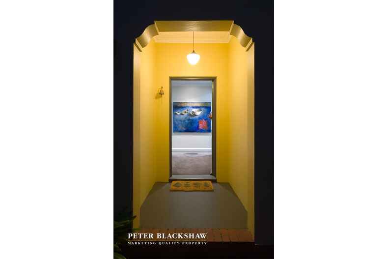 35 Euree Street Reid 35 Euree Street Reid