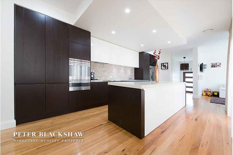 24 Langtree Crescent Crace 24 Langtree Crescent Crace