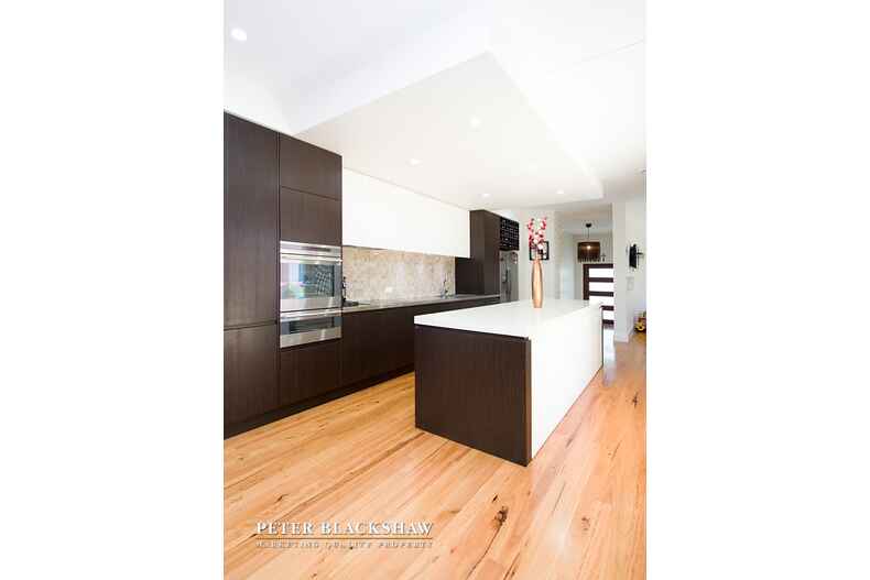 24 Langtree Crescent Crace 24 Langtree Crescent Crace