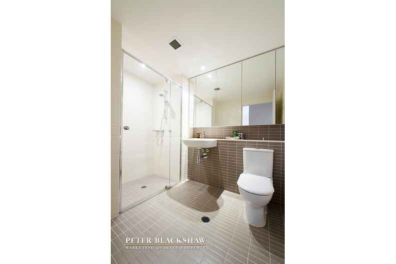 Waterfront 83/13 Eastlake Parade Kingston Waterfront 83/13 Eastlake Parade Kingston