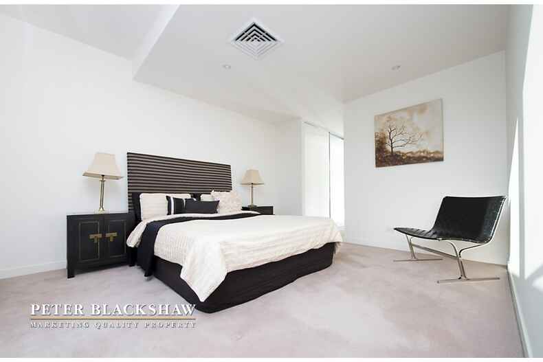 Waterfront 83/13 Eastlake Parade Kingston Waterfront 83/13 Eastlake Parade Kingston