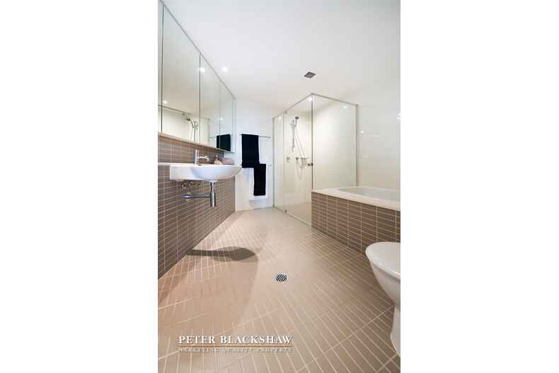 Waterfront 83/13 Eastlake Parade Kingston Waterfront 83/13 Eastlake Parade Kingston