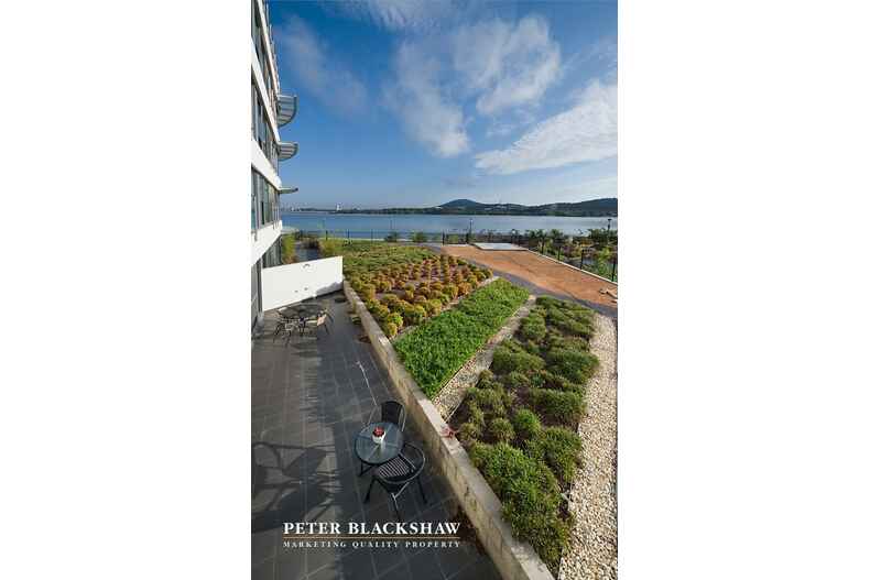 Waterfront 83/13 Eastlake Parade Kingston Waterfront 83/13 Eastlake Parade Kingston