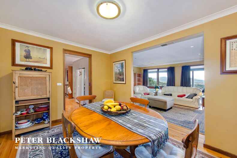 20 Maughan Crescent Fadden 20 Maughan Crescent Fadden