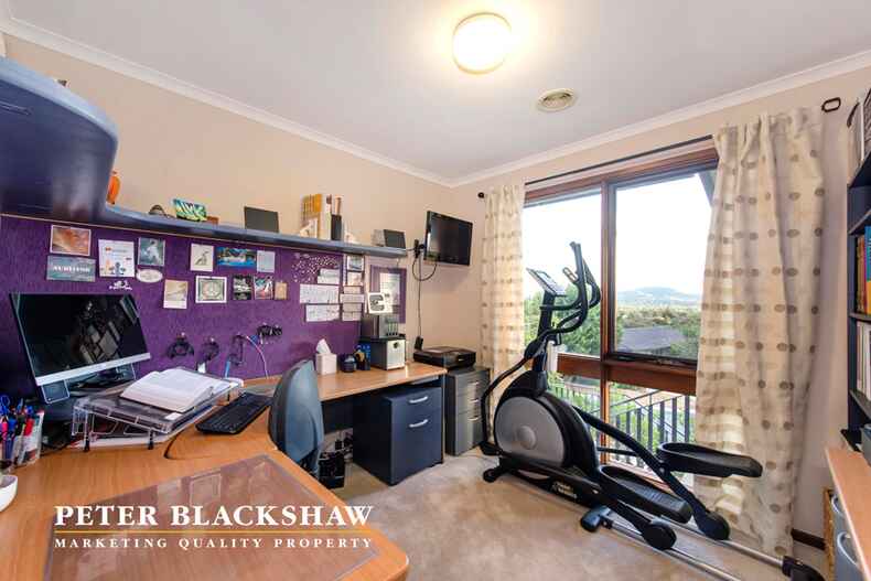 20 Maughan Crescent Fadden 20 Maughan Crescent Fadden