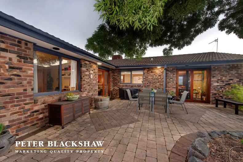 20 Maughan Crescent Fadden 20 Maughan Crescent Fadden