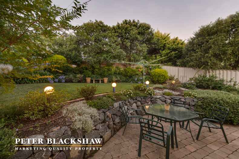 20 Maughan Crescent Fadden 20 Maughan Crescent Fadden