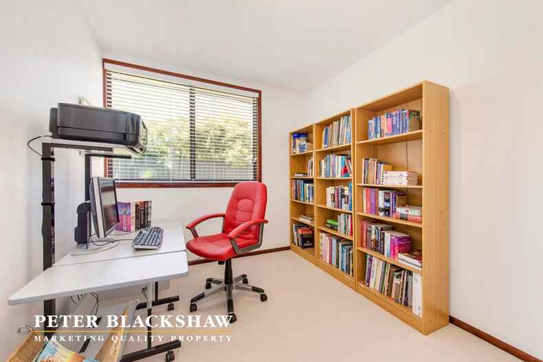 10 Cumbrae Place Kambah 10 Cumbrae Place Kambah