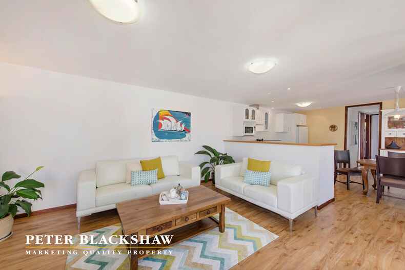 10 Cumbrae Place Kambah 10 Cumbrae Place Kambah