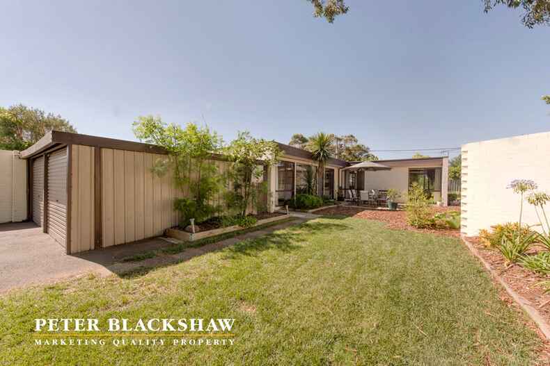 10 Cumbrae Place Kambah 10 Cumbrae Place Kambah