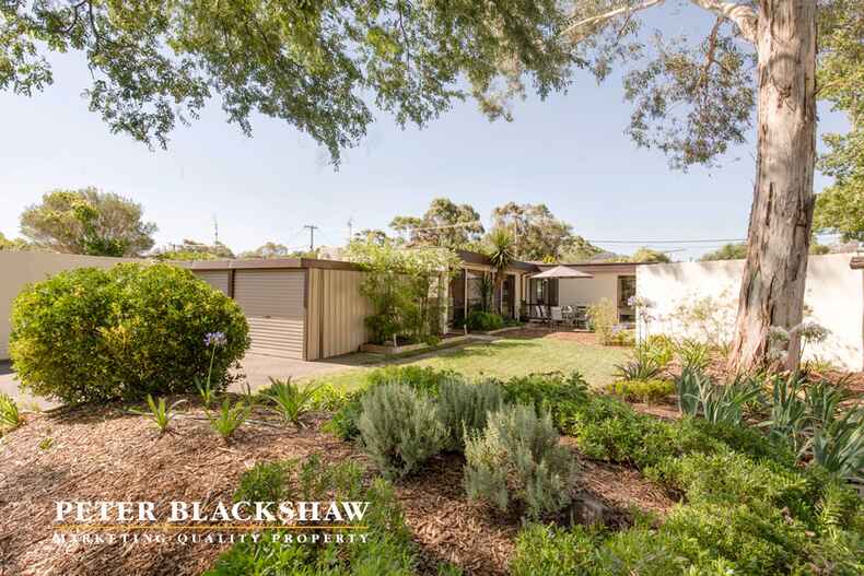 10 Cumbrae Place Kambah 10 Cumbrae Place Kambah