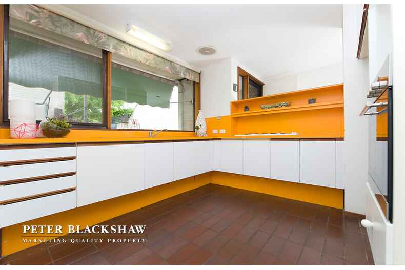 11 Maclachlan Street Holder 11 Maclachlan Street Holder