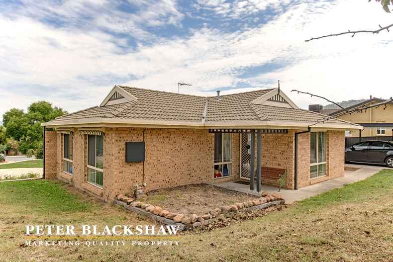 1/1 McKeown Place Banks 1/1 McKeown Place Banks