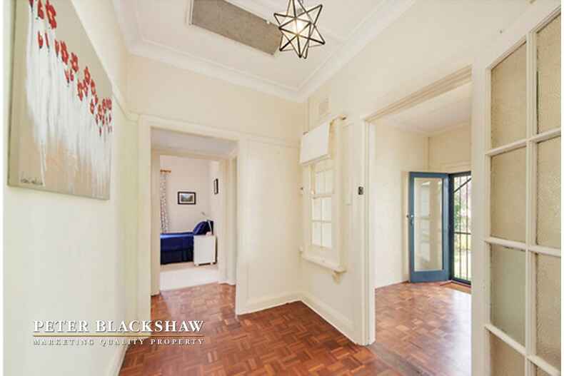 81 Flinders Way Griffith 81 Flinders Way Griffith