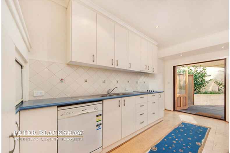 81 Flinders Way Griffith 81 Flinders Way Griffith